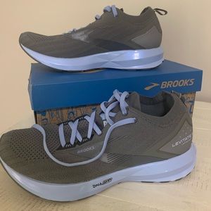 Brooks Levitate 3